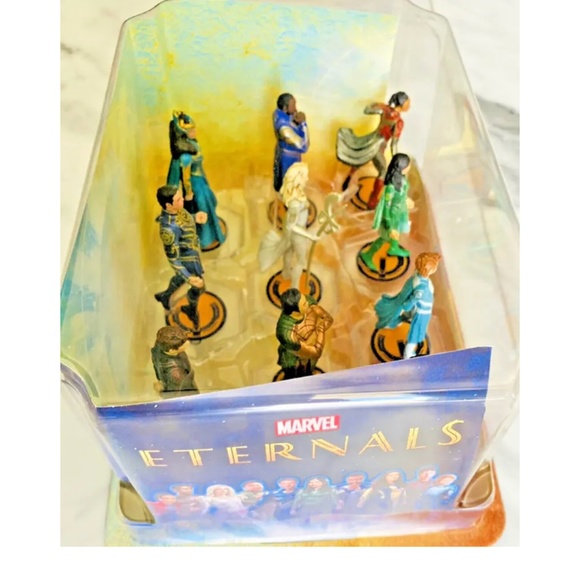 NEW Disney Marvel Eternals Collectible Figures PlaySet Toy Set - Picture 7 of 8